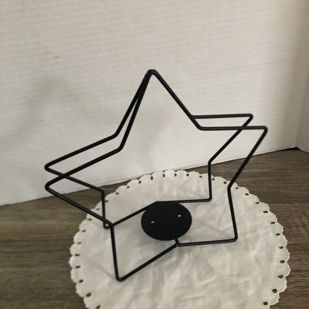 Star Shape Black Metal Candle Holder